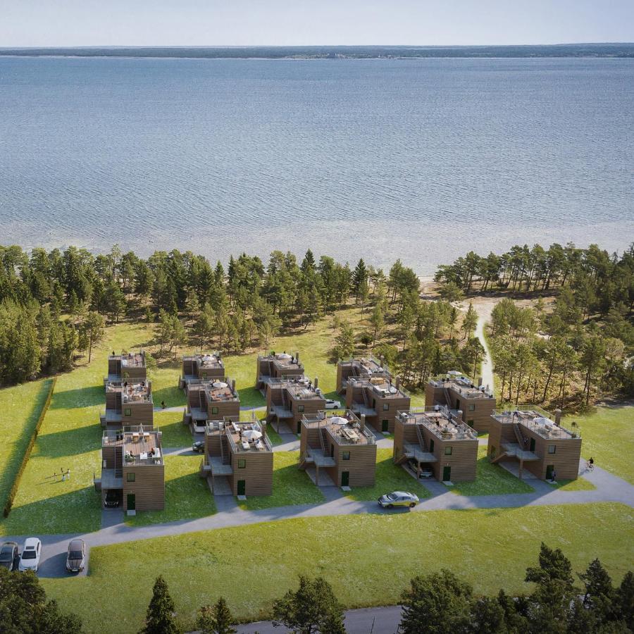 Vaestoes Strand By First Hotels Lärbro Eksteriør billede